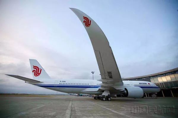 头条|谁是中国大陆首个接收空客a350的航空公司?解析