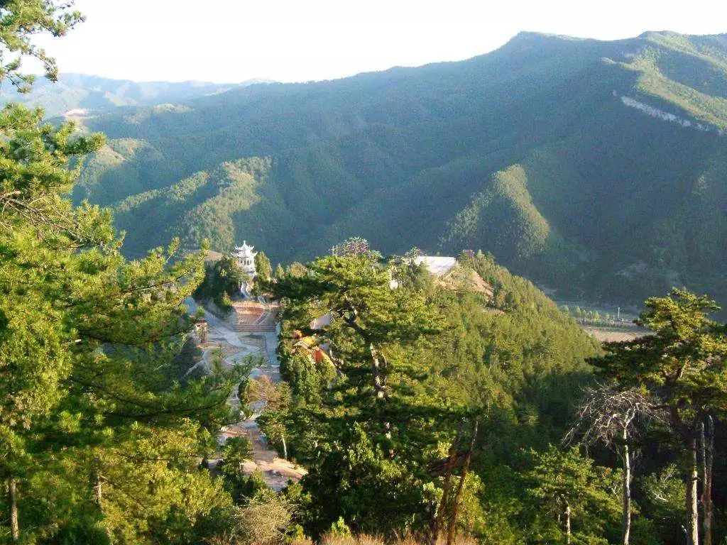 柏洼山风景区