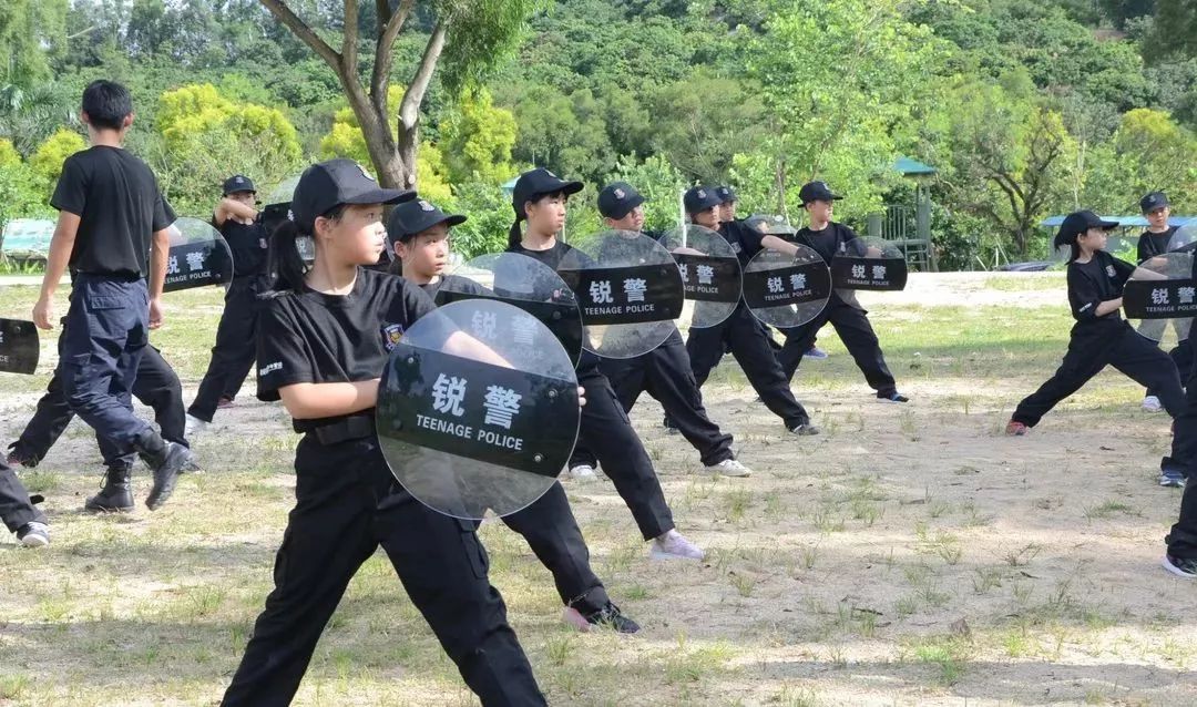 小特警一段不可缺失的成长历程