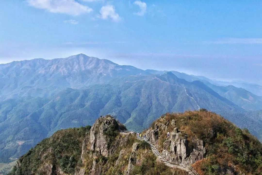 戏水节 金子山