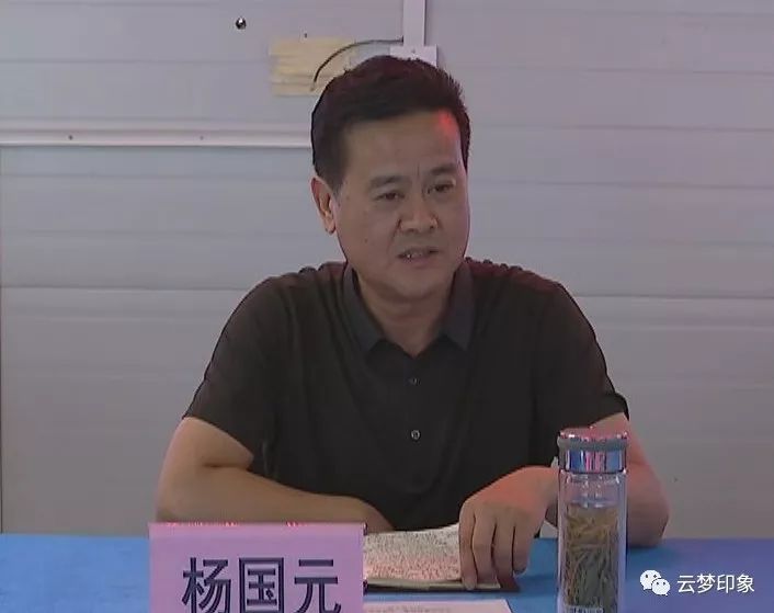 孝感西站站前广场及配套设施项目建设服务保障座谈会召开_杨国元