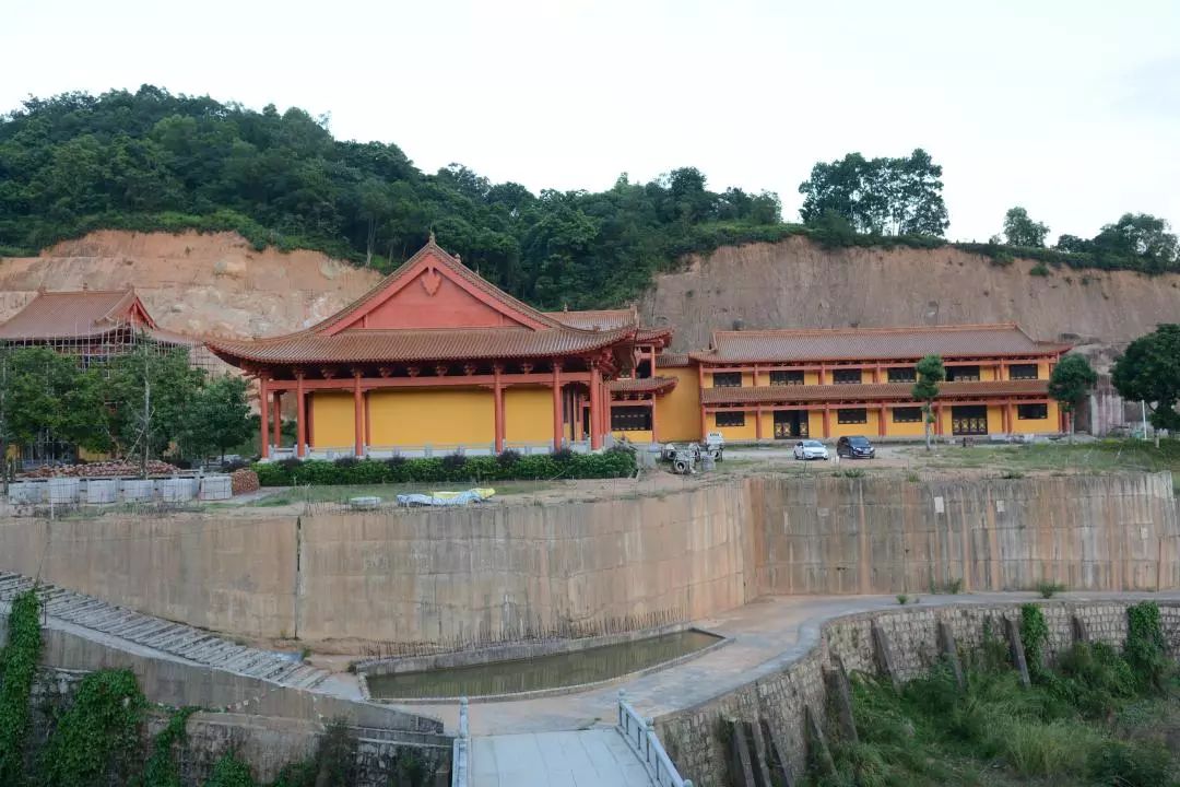 揭西钱坑石灵寺打开支