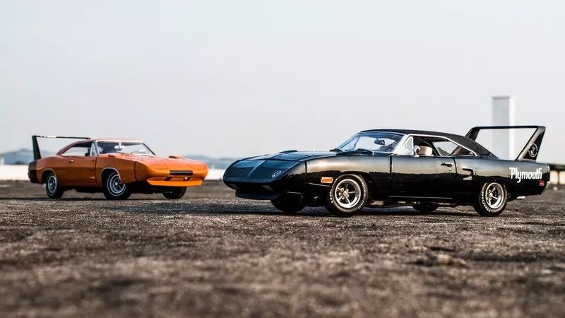 【分享】高尾翼双雄:dodge charger daytona & plymouth superbird