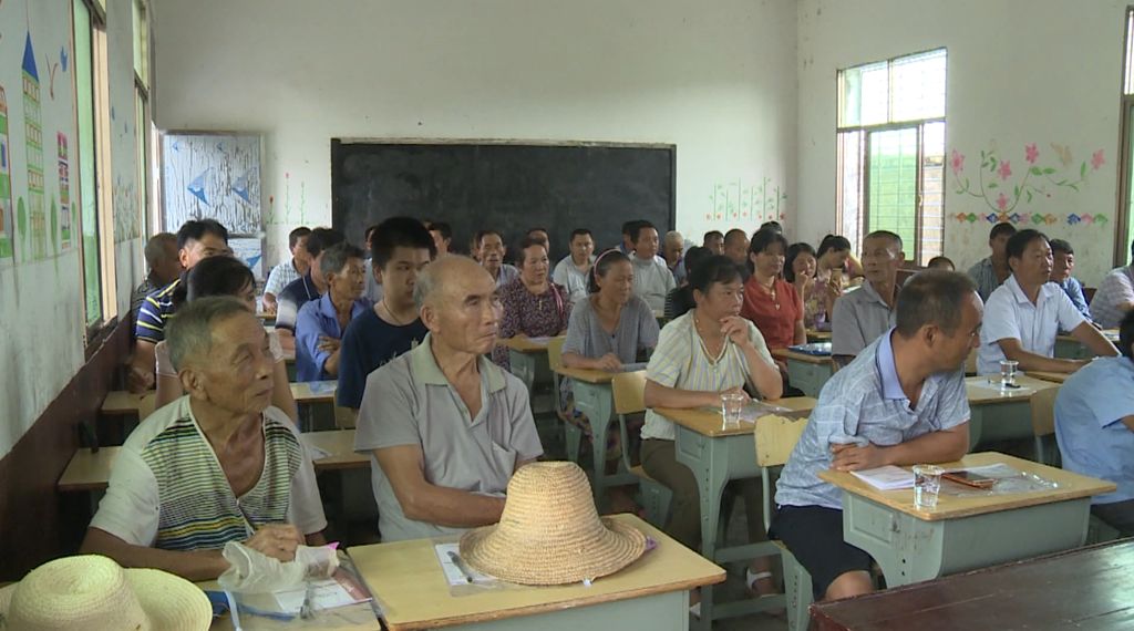 安仁残联:把技术送到残疾人家门口