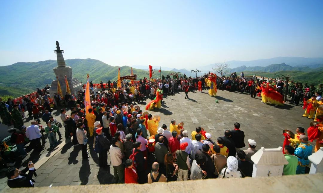 妙峰山庙会