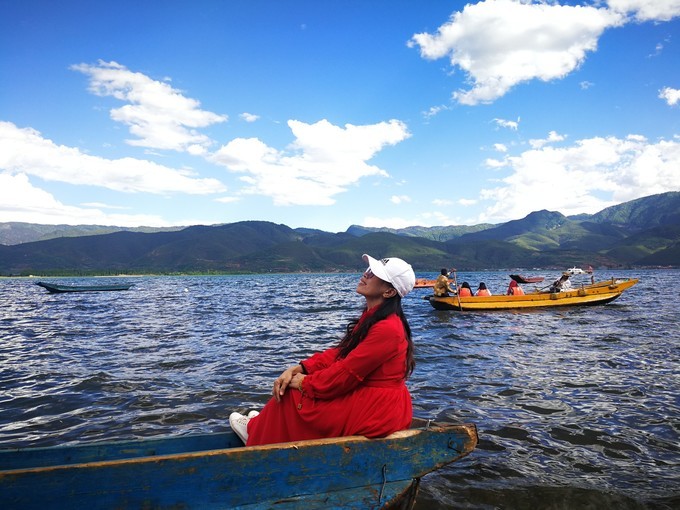 一段任性的旅行,带着50岁的小姐妹们去泸沽湖放飞自我