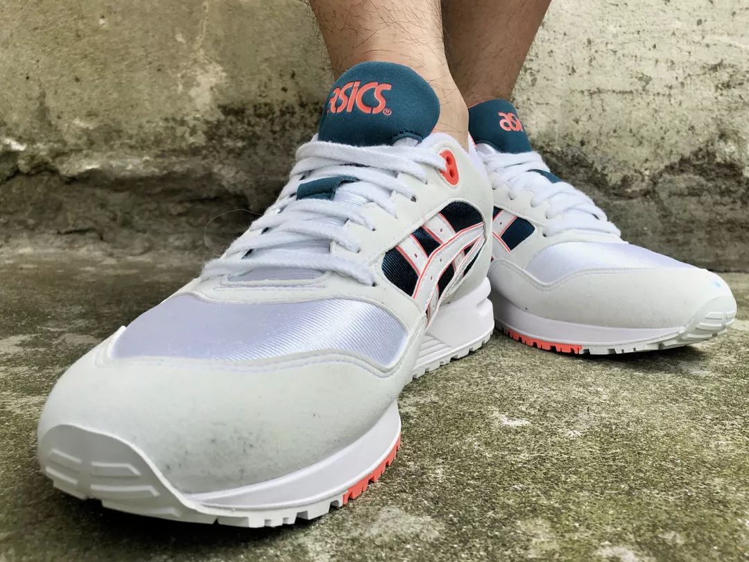 asicstiger gelsaga