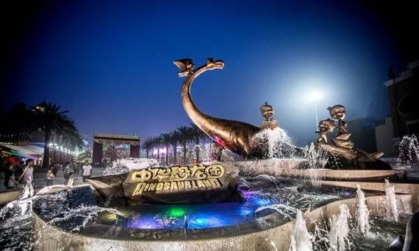 中华恐龙园是环球恐龙城的核心景点图片