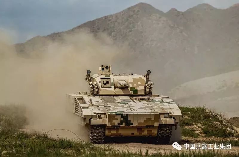 中国兵器江麓机电集团公司专门为国外市场研发制造的vn17重型步兵车