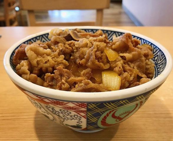 一碗满满的幸福6种经典日本丼饭你最爱哪一款