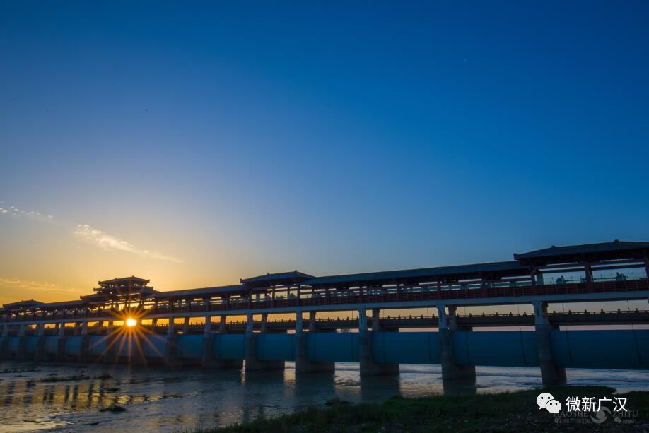 【one话题】把城市当景区建!广汉人简直太幸福!