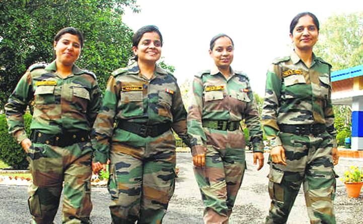 印度女兵英姿飒爽惹人怜爱,但自杀率是男兵35倍