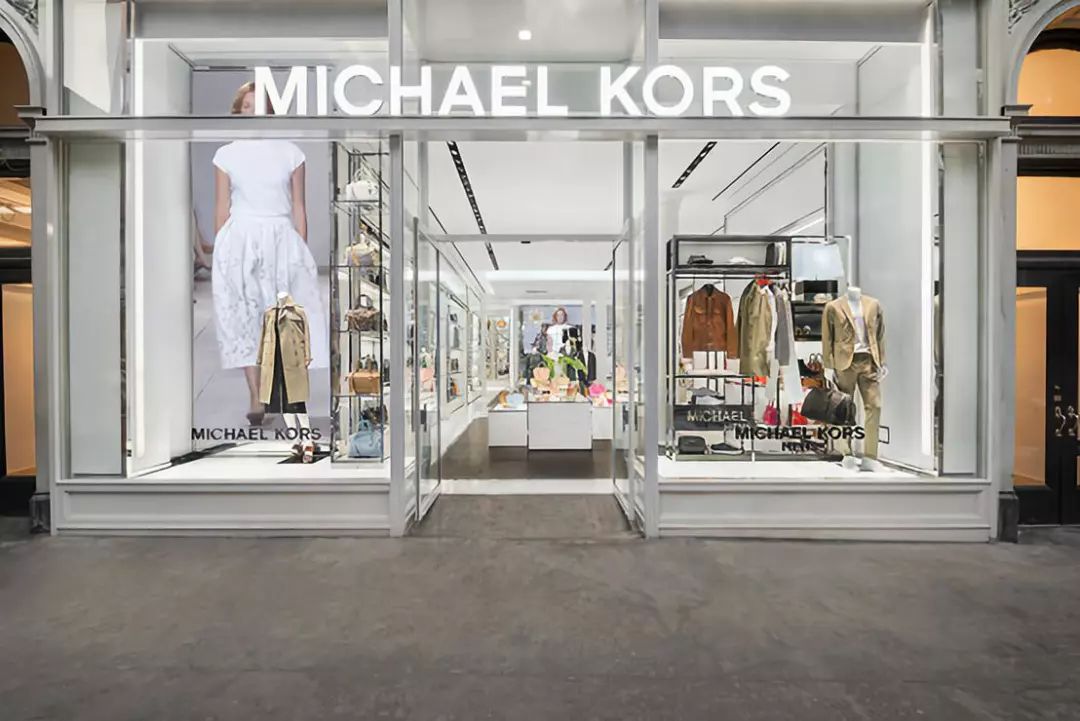 michaelkors门店 图片来源:locations.michaelkors.com)