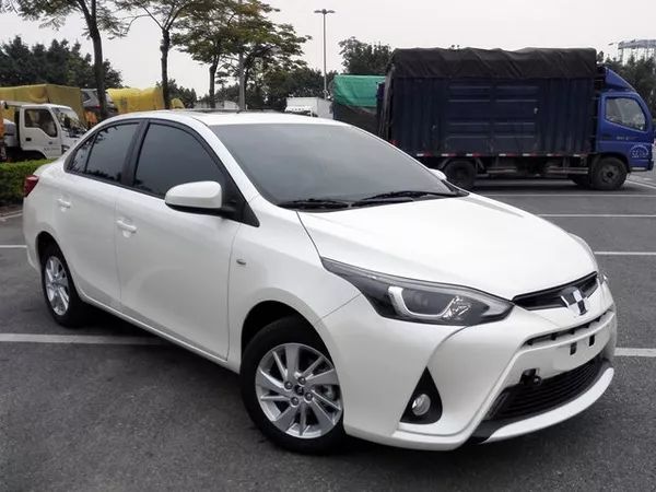 丰田yaris l致炫推荐车型:1.5g手动炫动版 指导价:8.