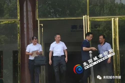 李向阳市长莅临耒阳市一中视察省运会相关在建工程项目建设情况