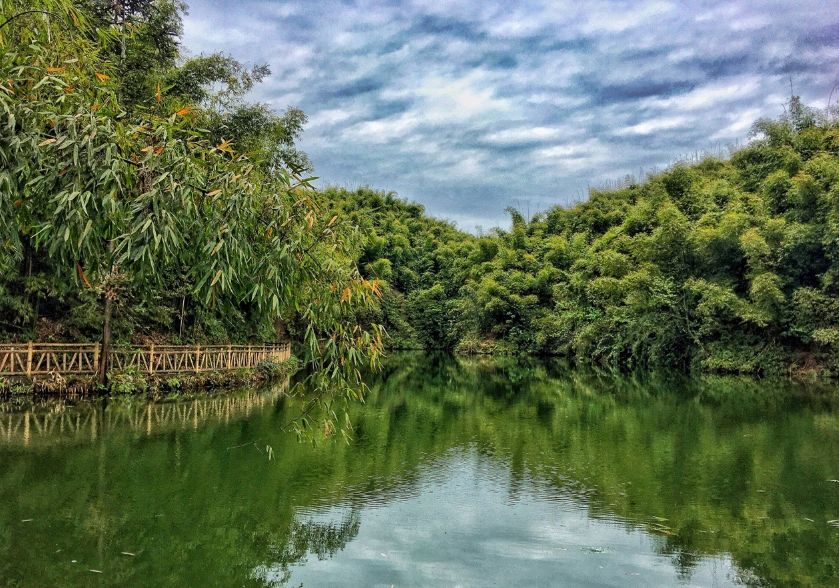 自驾:成都—大件路东升段—玉和街 竹海洞天 竹海洞天和上面两处相比