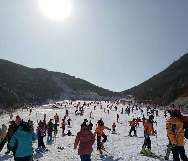 七星岭滑雪场_江西铜鼓七星岭滑雪场住宿/攻略