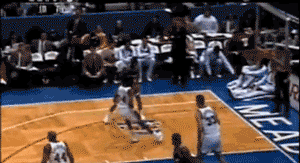 NBA比赛时身体冲撞对抗有多激烈? 这个你可以问问哈登