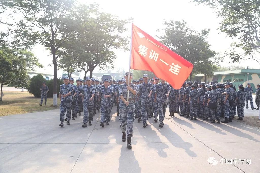 军事 正文  训练营期间,空军组织以习近平强军思想,我国国防安全,空军