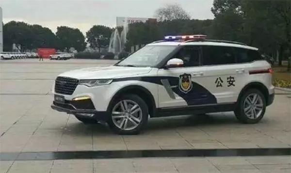 国产车变身警车之后网友哈弗很霸气北京汽车嫌犯见了打哆嗦