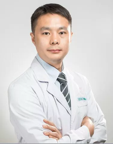他就是新近加盟bdg冬雷脑科医生集团的核心专家——张学军.