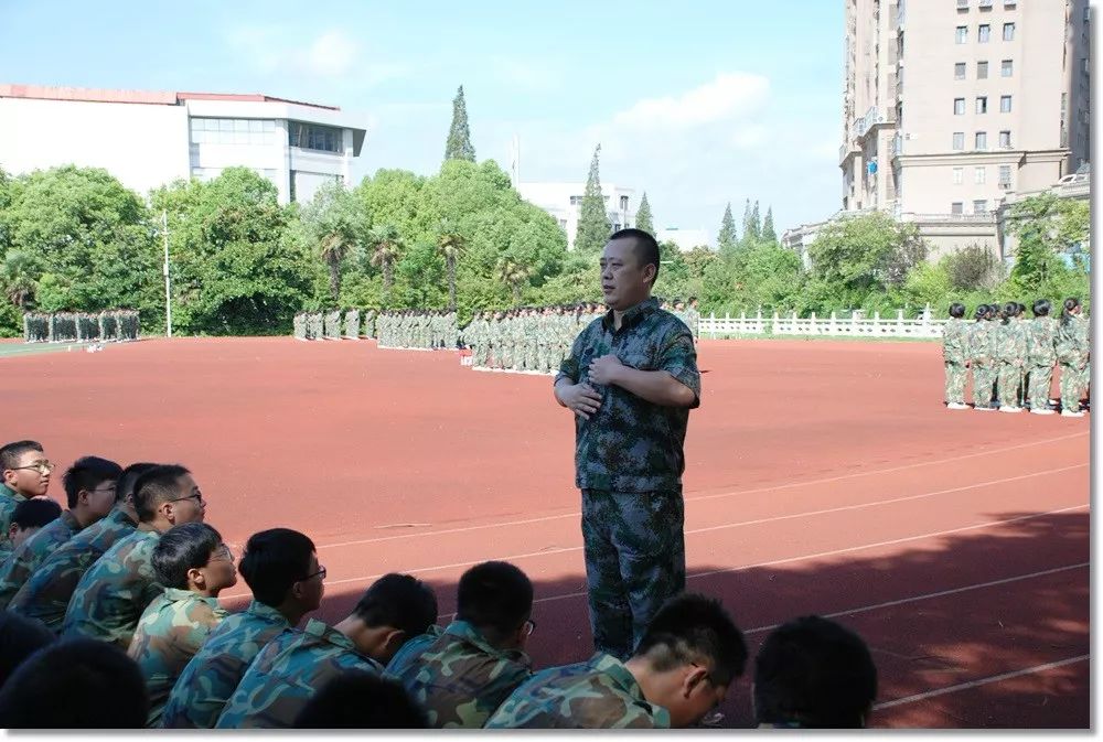 【逐梦启航】省泰兴中学2018年高一学生军训动员大会举行