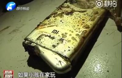 疑似小米手机突然发生爆炸,1岁女童被烧伤