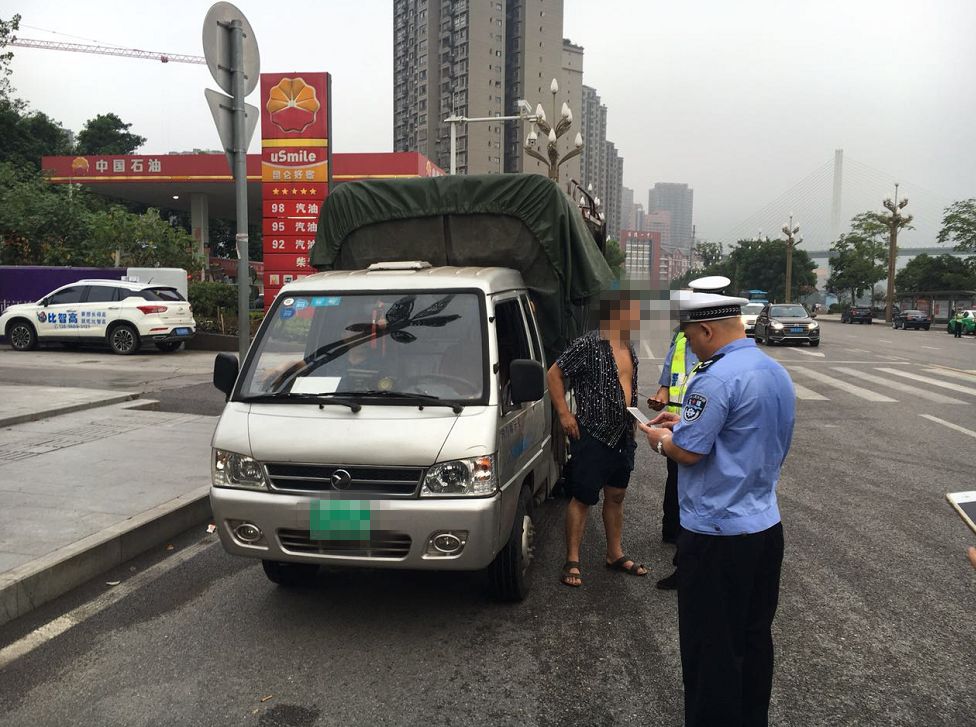 车主们注意,涪陵多部门联动,严厉整治道路交通领域严重违法行为