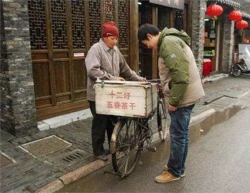 小商贩(图片来源于网络)