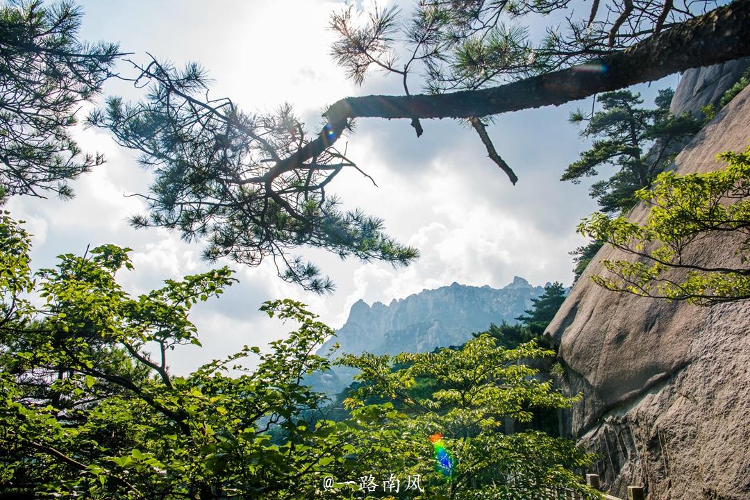 安徽旧省会有座低调名山，风景如画不输黄山，古代曾是五岳之一！【im电竞】(图7)