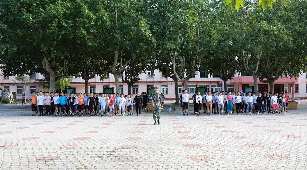 军训季 | 平度市杭州路中学:意志的磨练,青春的蜕变