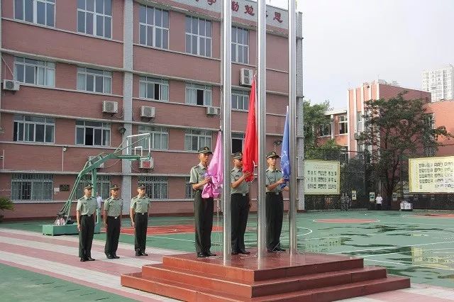 副部长张政杰,武装部军事科科长穆俊森,市人民政府教育督导室主任袁鹏