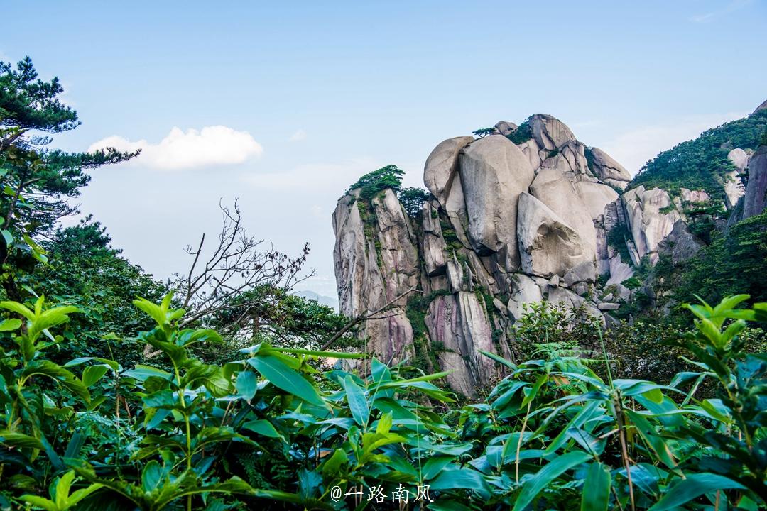 “ag九游会官网登录”安徽旧省会有座低调名山，风景如画不输黄山，古代曾是五岳之一！(图11)