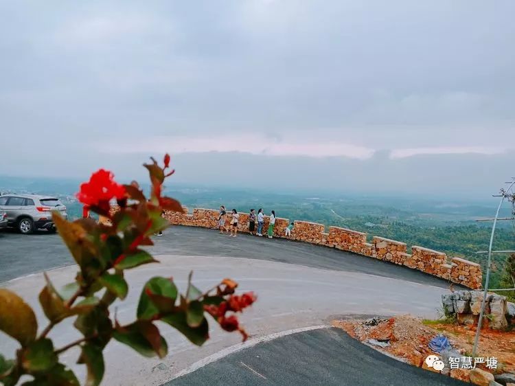 智慧严塘:中国花湖谷美如画_景区