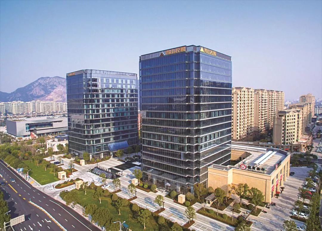 青山控股集团有限公司总部位于温州