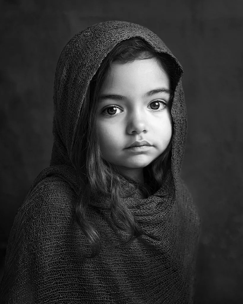 儿童的黑白摄影肖像