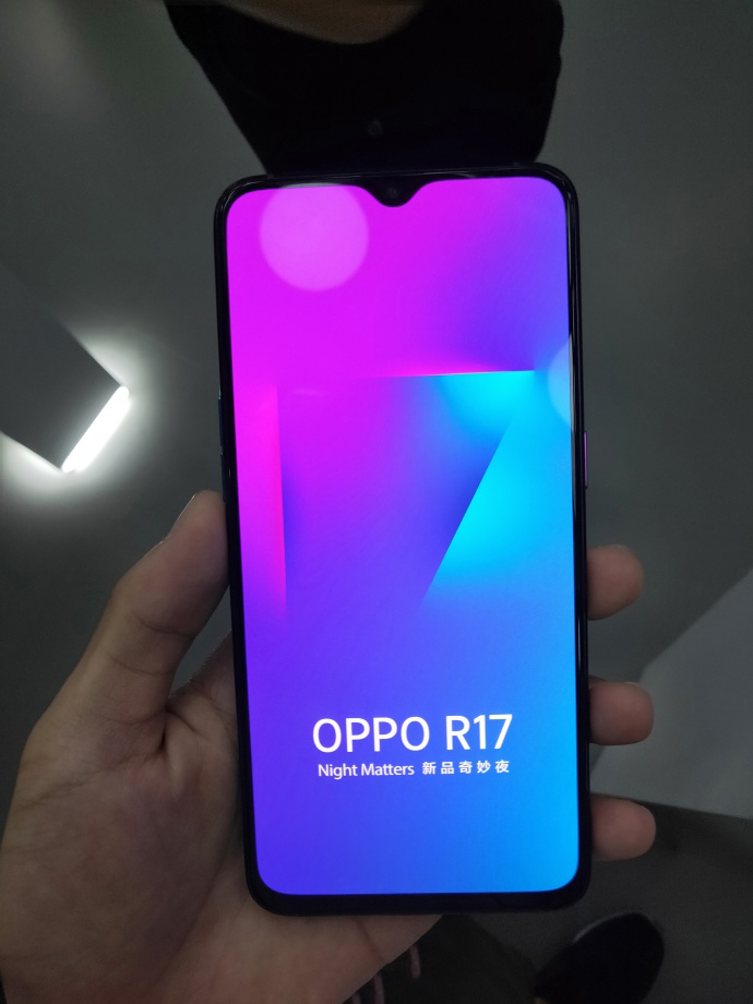 同为三摄:华为p20 pro和oppo r17 pro谁拍照更好?