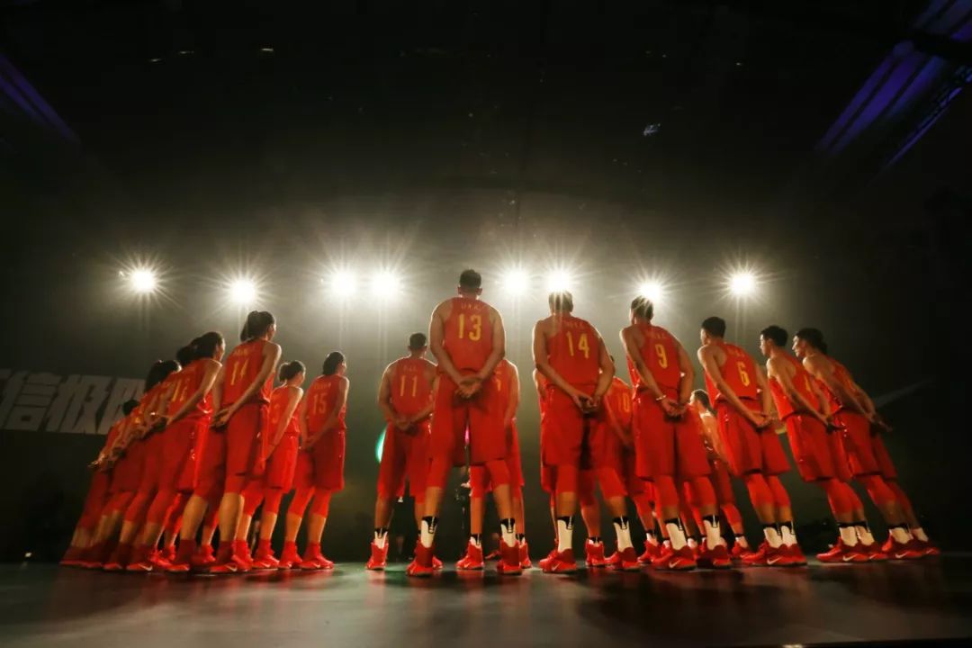 【滔搏运动/最新资讯】耐克续约中国国家男女篮,助力中国篮球新突破