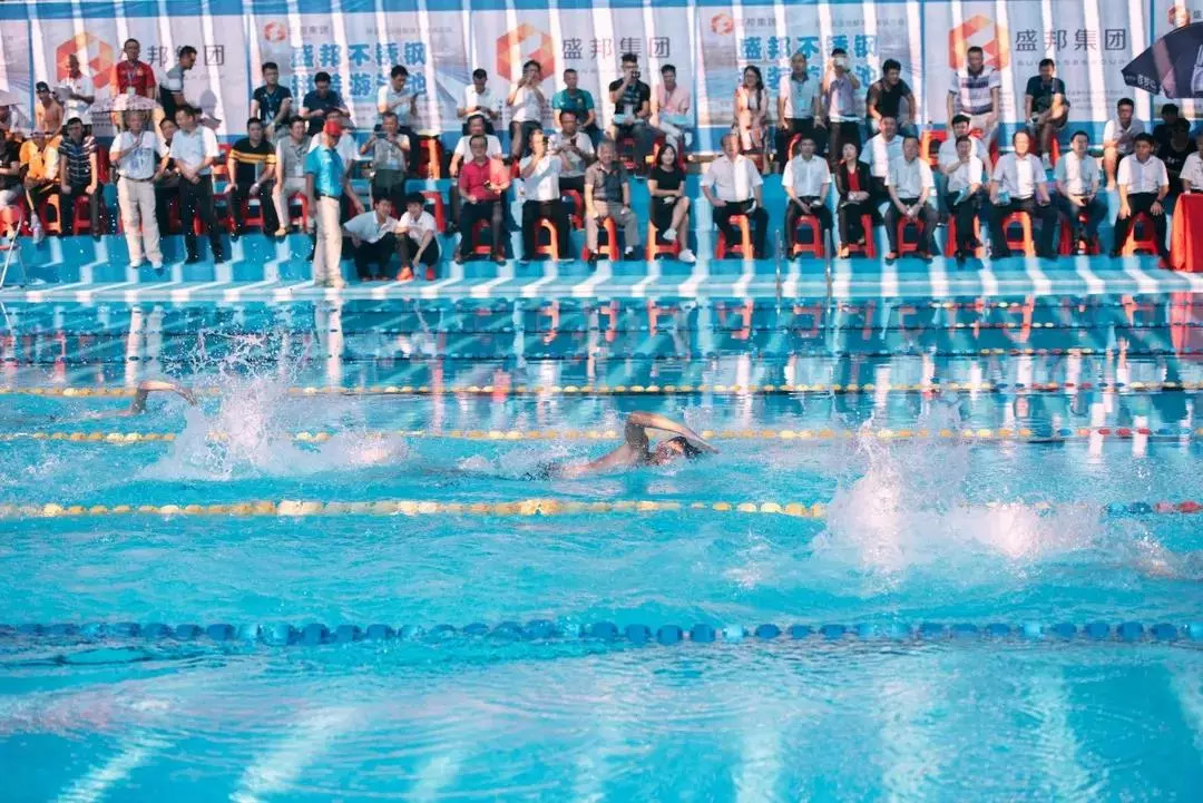 【游泳】海南首届中学生运动会游泳比赛开赛 12市县180多名中学生参赛