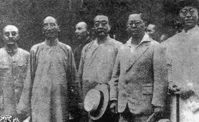 1933年8月25日 中国四川茂县叠溪镇发生震级为7.5级的大地震