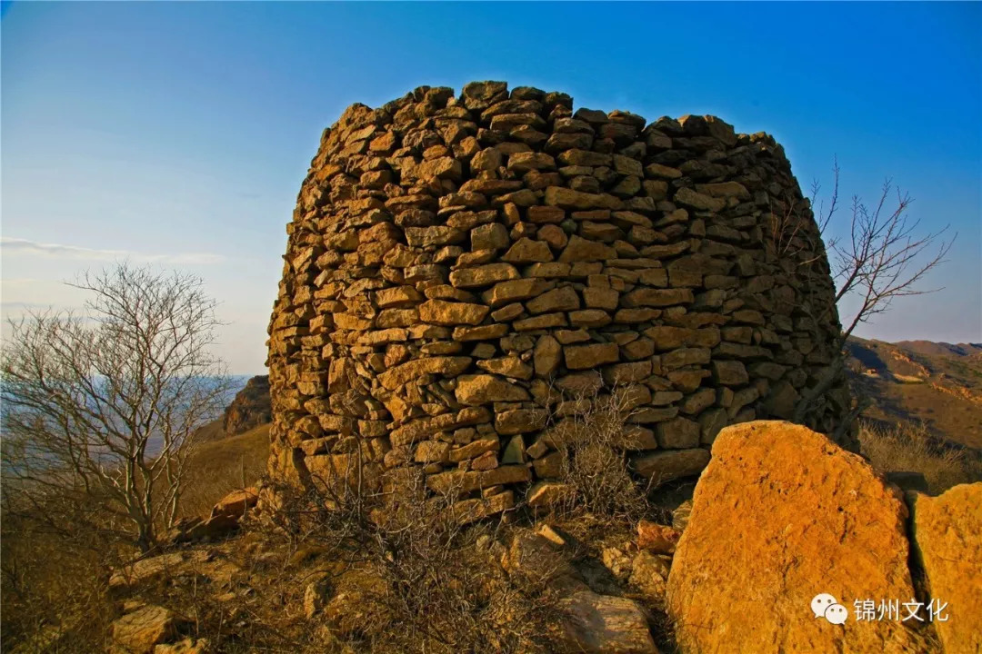 村 翠岩墩台-凌海市温滴楼满族乡 冮台山烽火台-黑山县八道壕乡冮台村