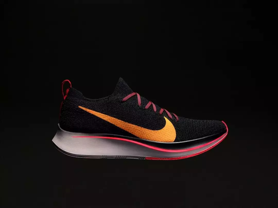 nike zoom fly flyknit给你答案.