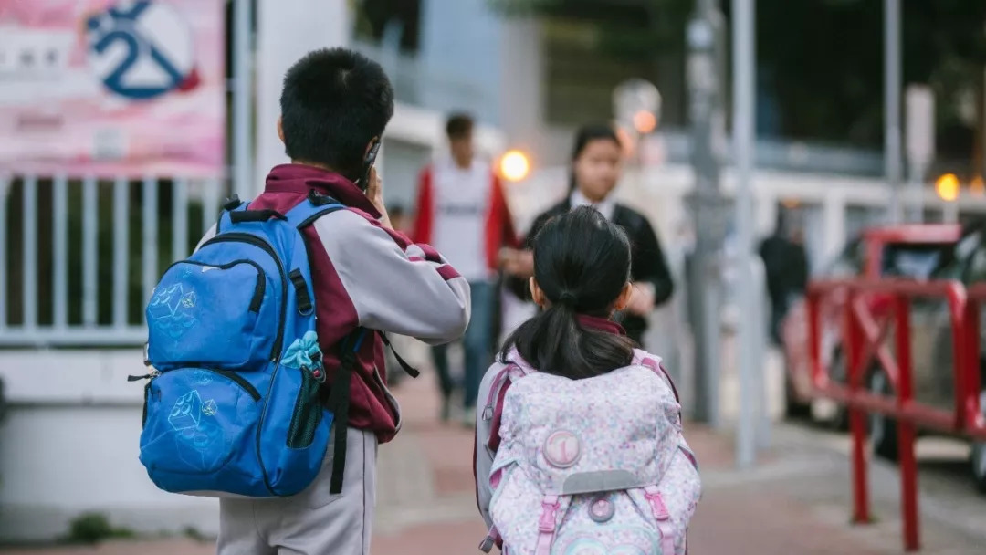 香港小学生压力竟然这么大看来要成才还是离不开艰苦磨砺