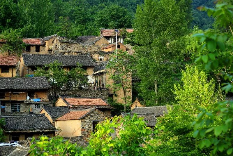 阳城似田园乡村般质朴 磨滩 水头 月院 中寺 埌埌梯田满园果树 别样