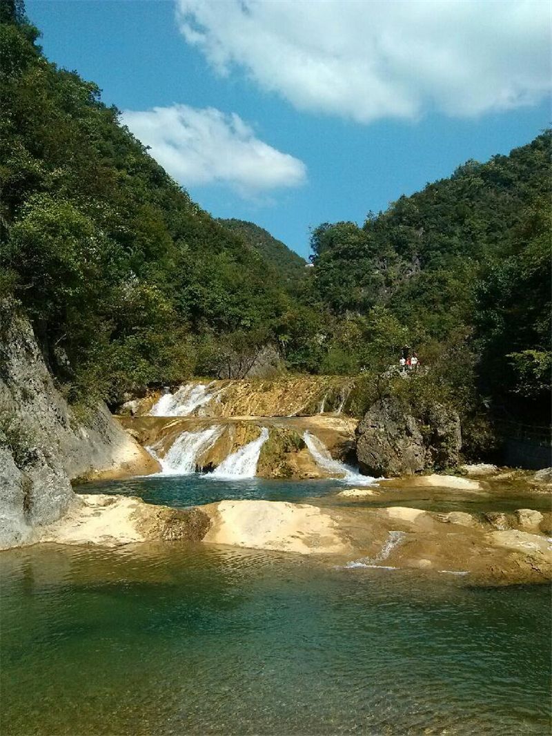 湖北十堰郧县虎啸滩风景区被誉为无山不奇无水不秀的景区