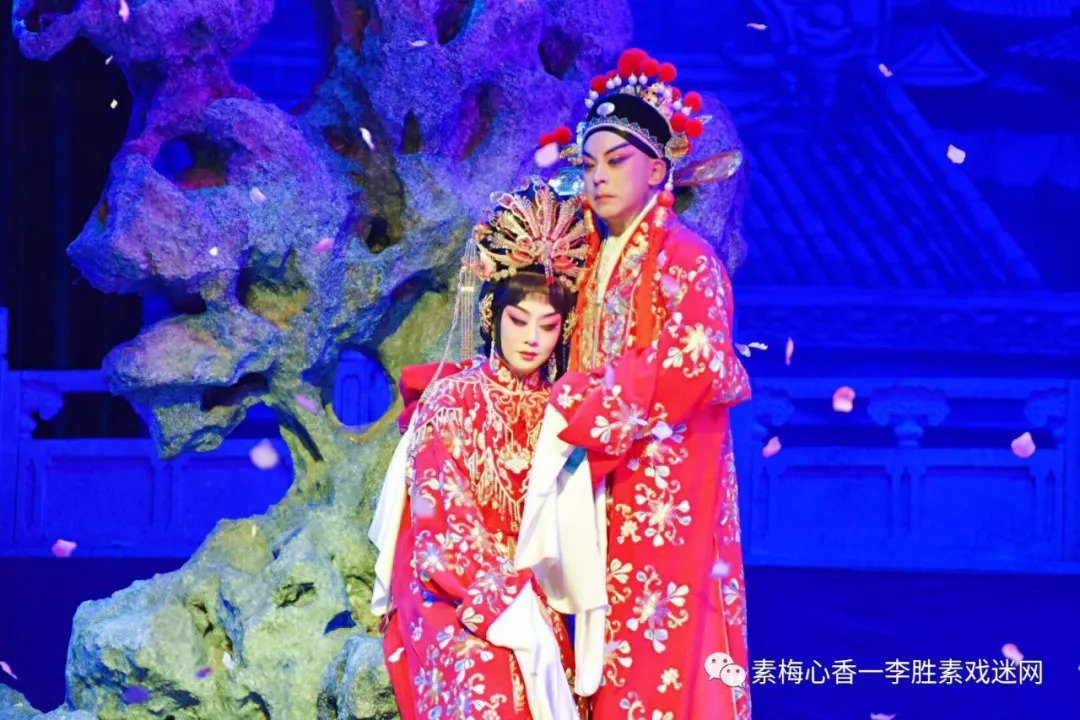 但愿连理青葱在不向人间露白头丨李胜素于魁智领衔京剧帝女花北京首演