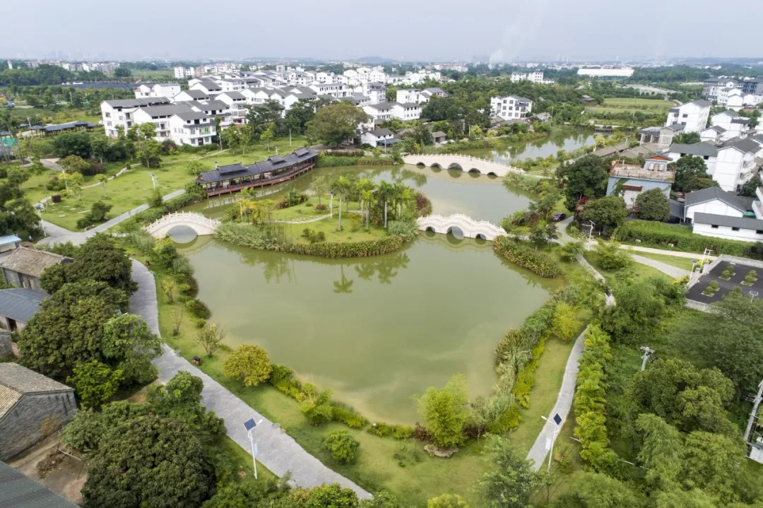 美丽南方(忠良村) 地址:西乡塘区石埠街道办事处忠良村 推荐语:风景