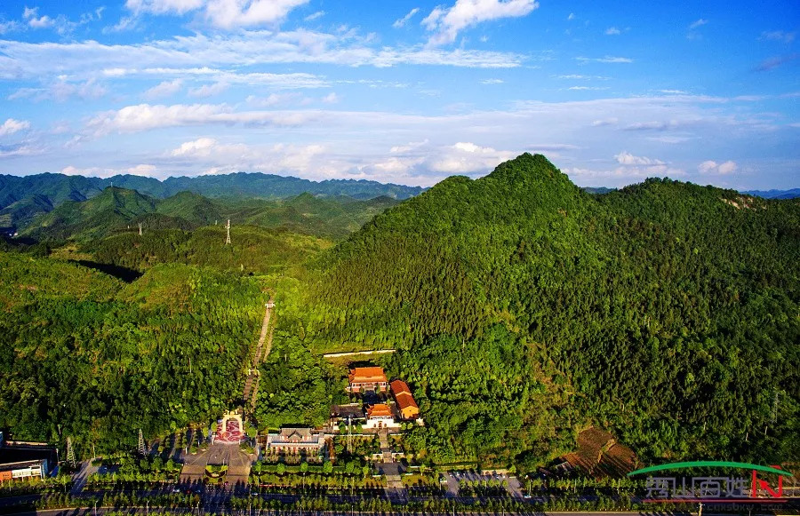 央视发现之旅热播——凤凰山花灯民俗文化旅游区_秀山