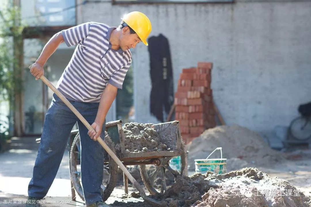 用工荒！中国ca88手机版登录市场建筑工人现状