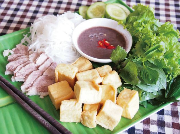 美食|越南虾酱豆腐米线